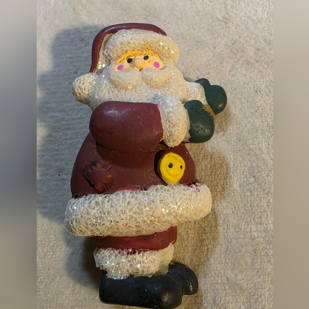 Vintage Santa Claus Holiday Brooch